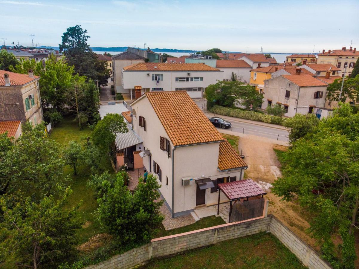 Apartments Centar 365 法扎纳 外观 照片